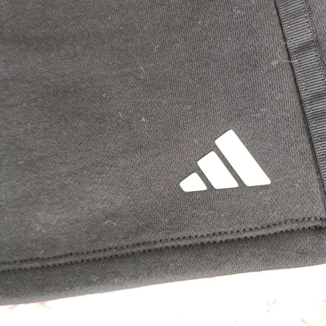専用　新品　アディダス　セットアップ