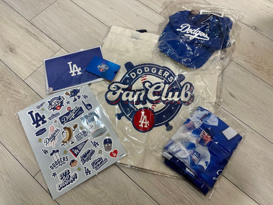 ドジャース　ファンクラブ入会特典5点セット