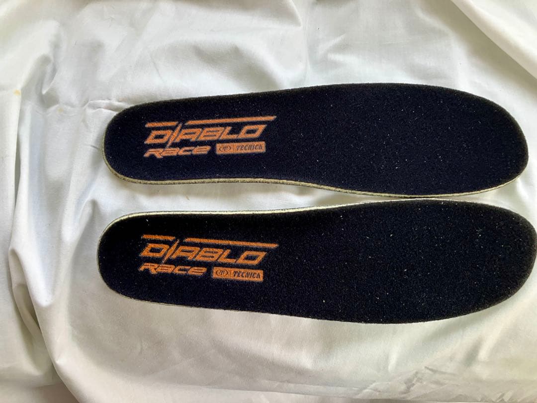 TECNICAスキーブーツ DIABLO RACE PRO 27.5cm 新品