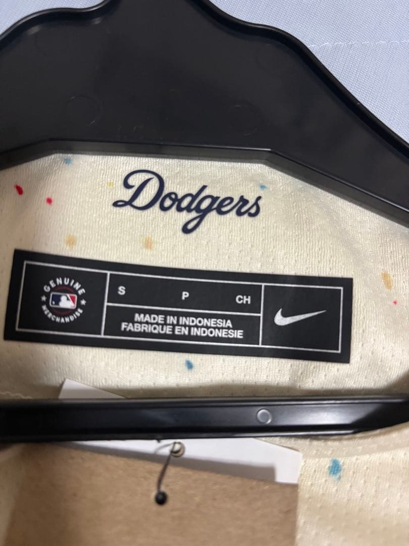 【美品】新品未使用 ドジャース大谷翔平 リミテッドユニフォーム 2024