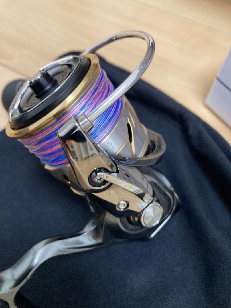 DAIWA LUVIAS LT3000S-CXH スピニングリール