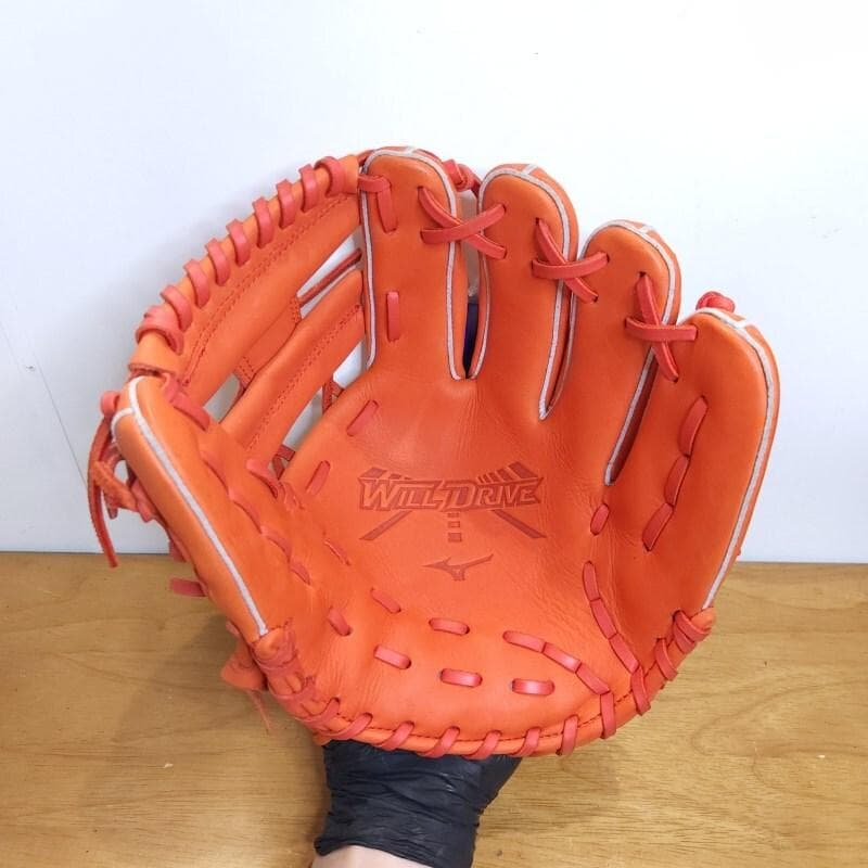 ミズノ ウィルドライブ レッド 限定モデル 未使用品 内野用 軟式グローブ