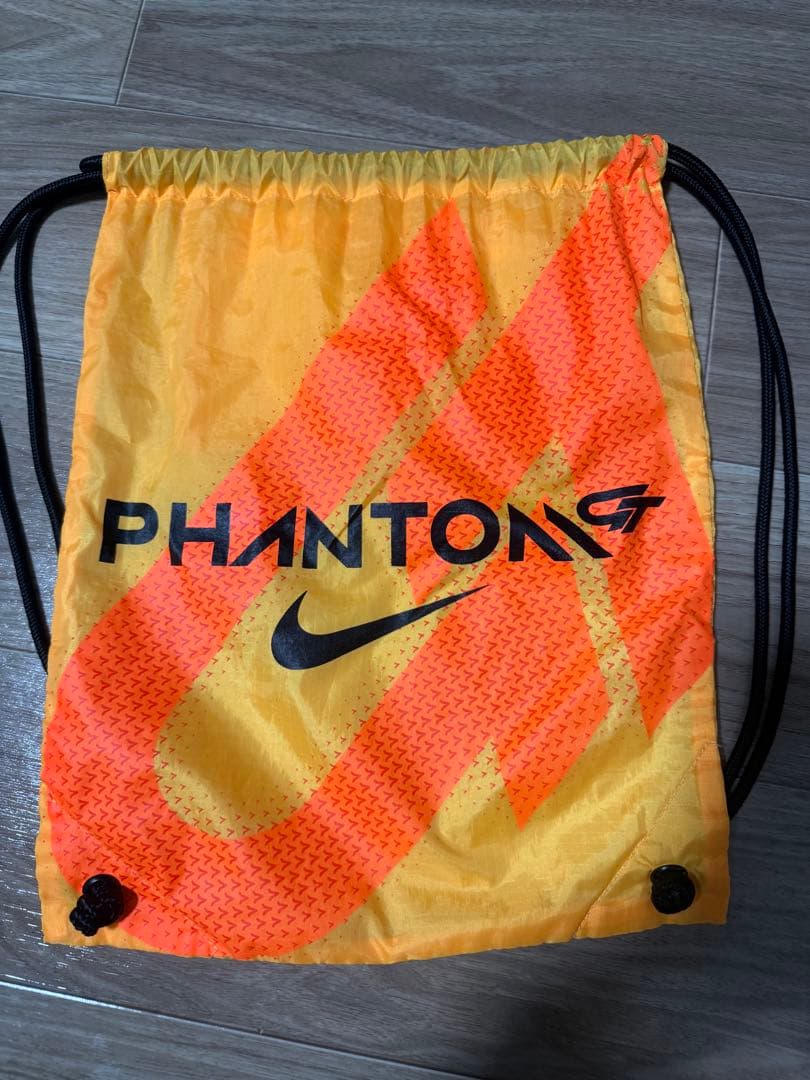 Nike Phantom GTサッカーシューズ オレンジ/イエロー