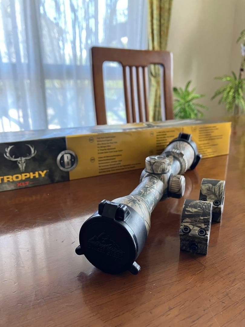 Bushnell Trophy XLT 1.75-4x 32mm スコープ