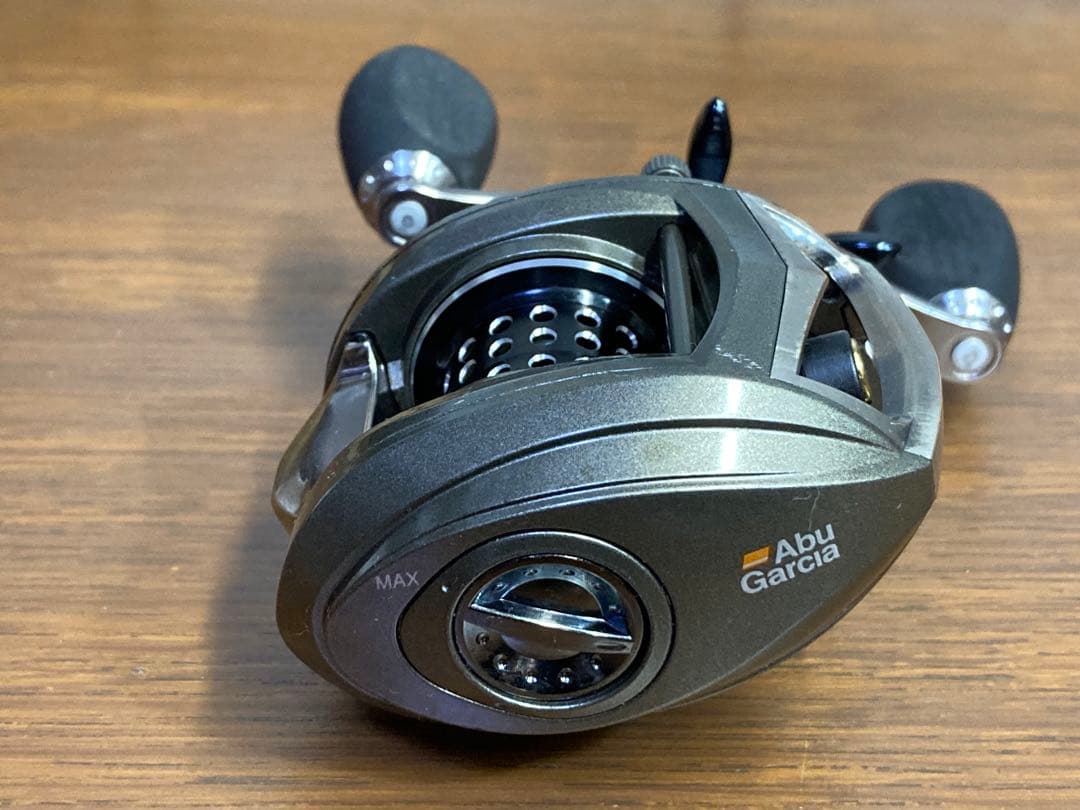 リール Abu Garcia Revo LT-L