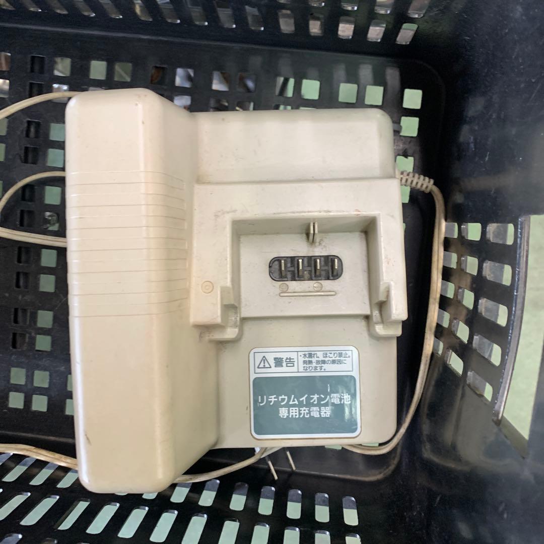 値下げ中！[517①]送料無料 パナソニック エネモービルS 充電器付属