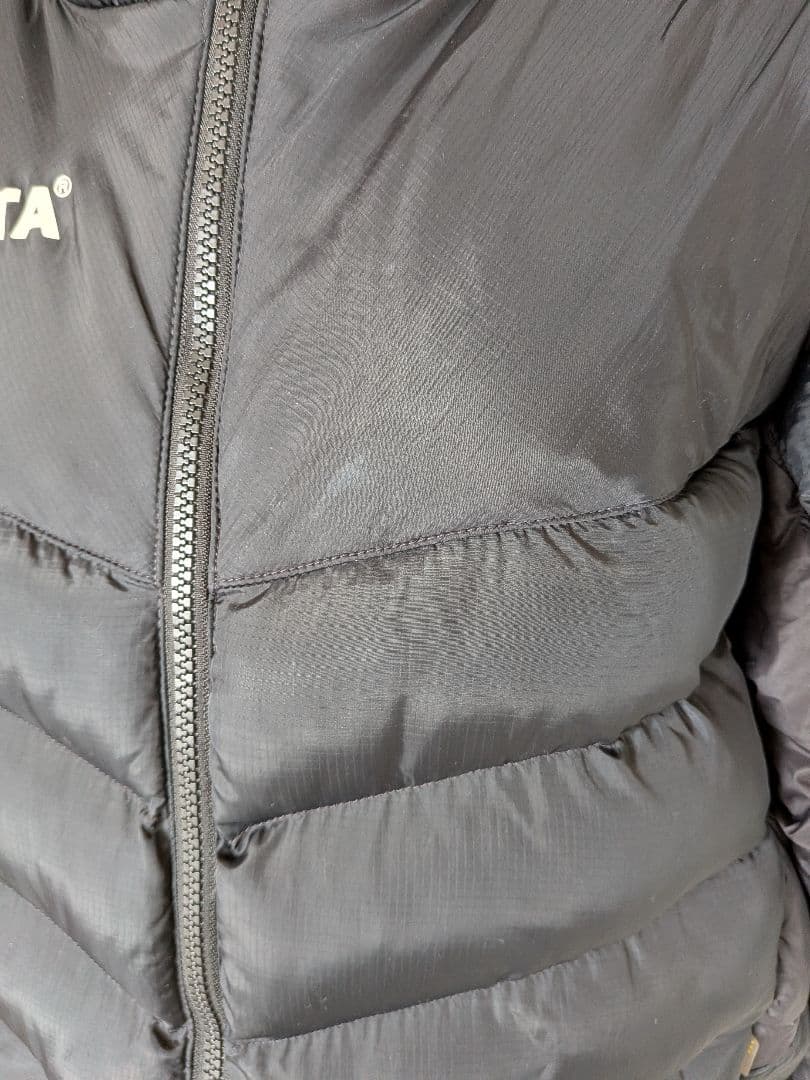 ATHLETA ブラック ダウンコート フード付き