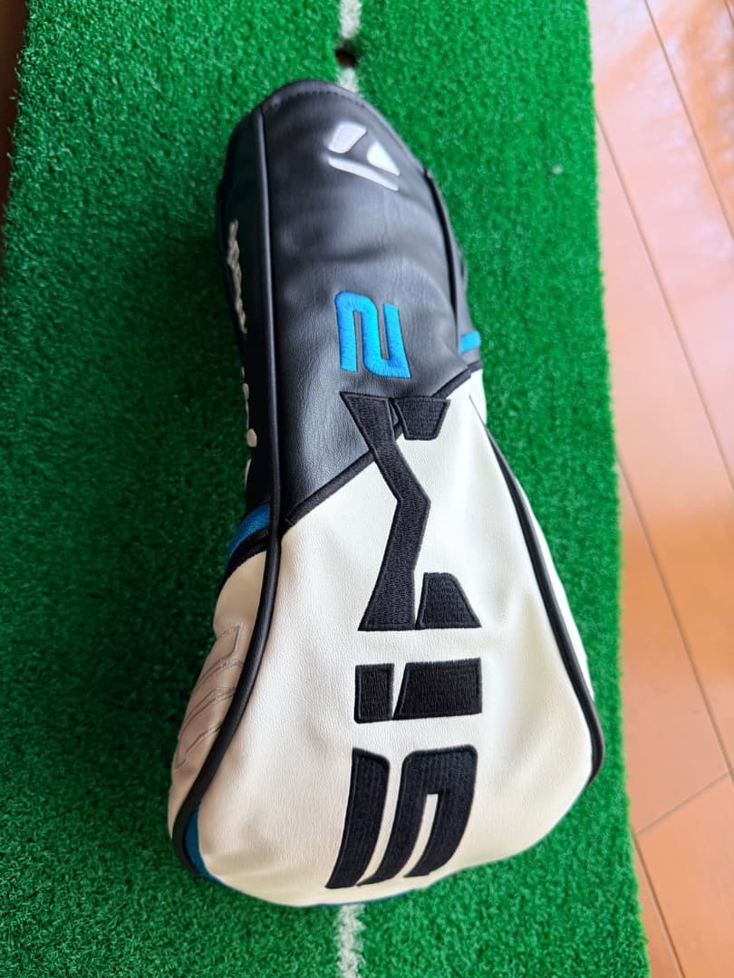 アンパンマン。TaylorMade SIM2 MAX ドライバー（美品）