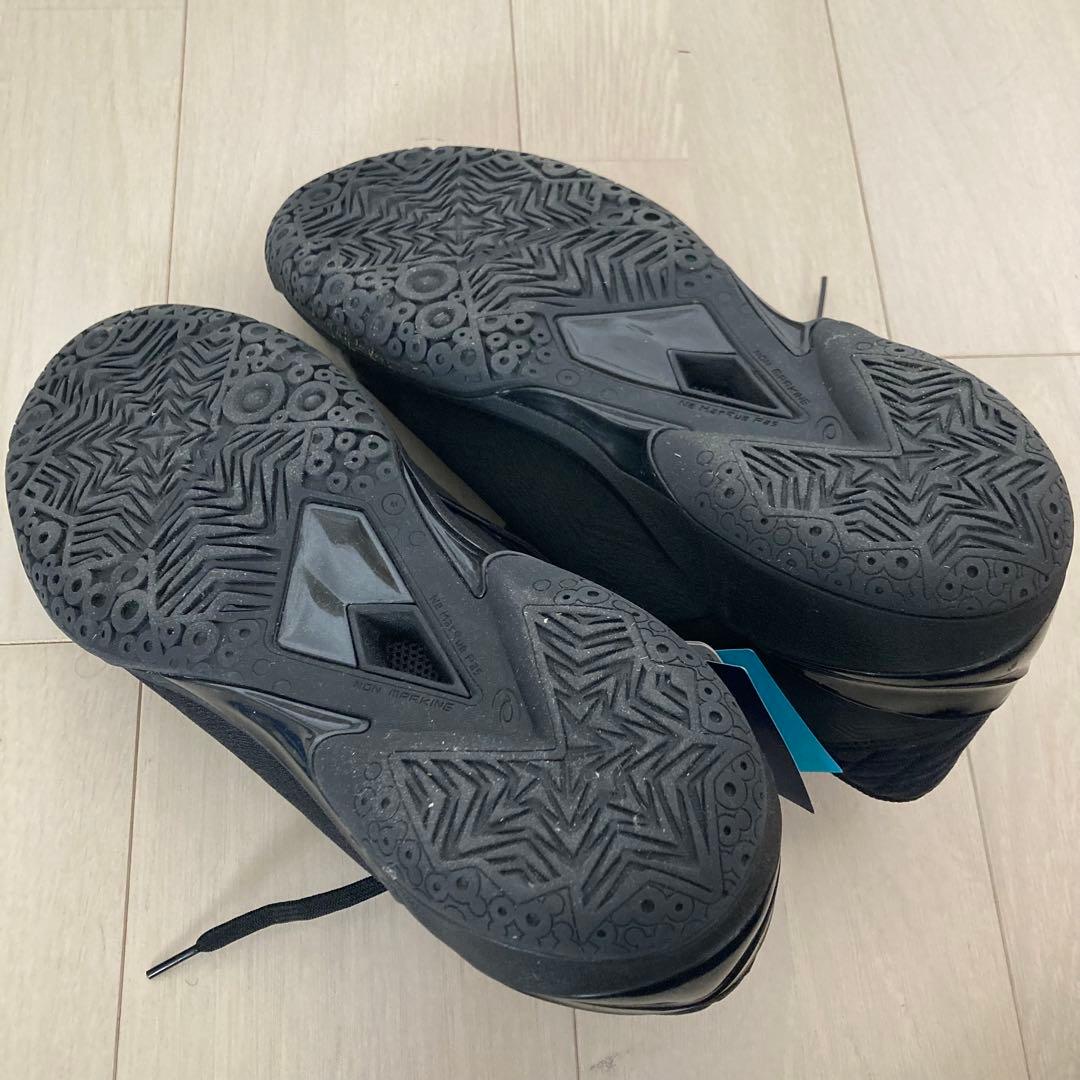 シューズ(男性用) asics GELBURST 22 Z / 28.5cm