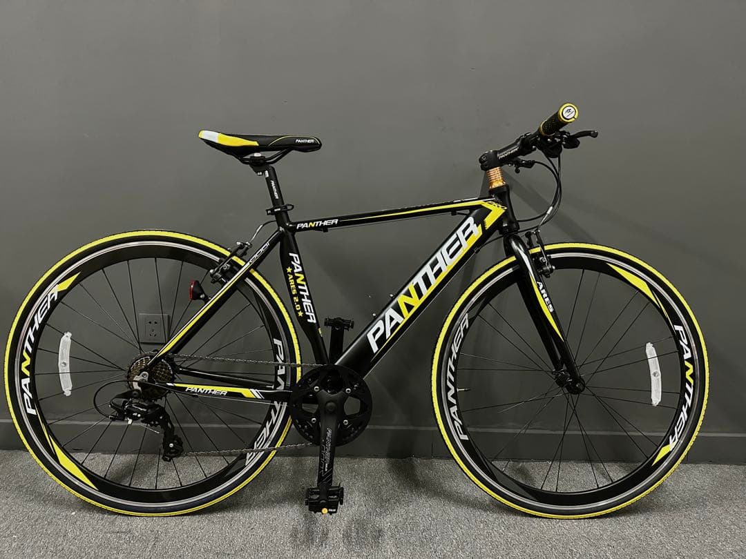 未使用 PANTHER クロスバイク 700C シマノ変速 スポーツバイク