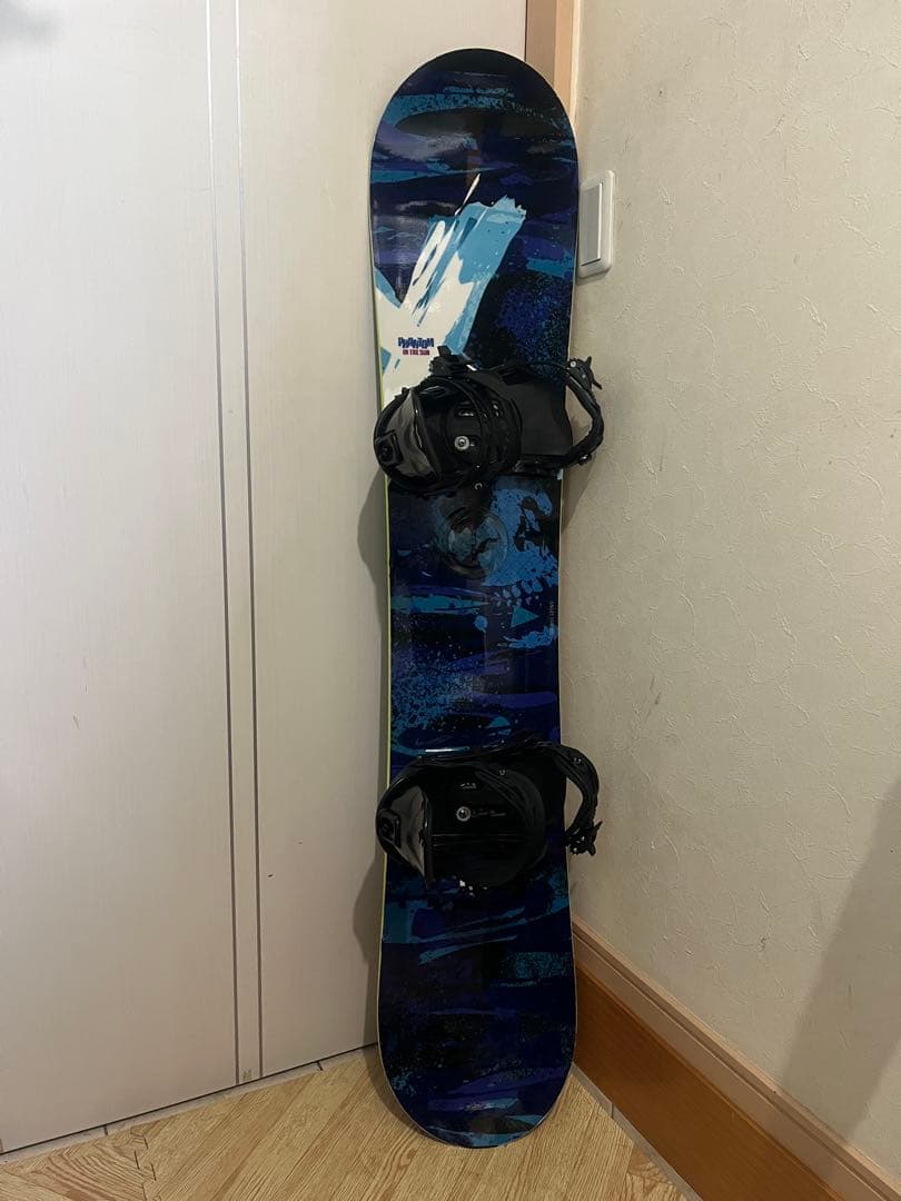 日本ブランド！！元気な中高生男子！ボード！phantom 143cm 新品バイン