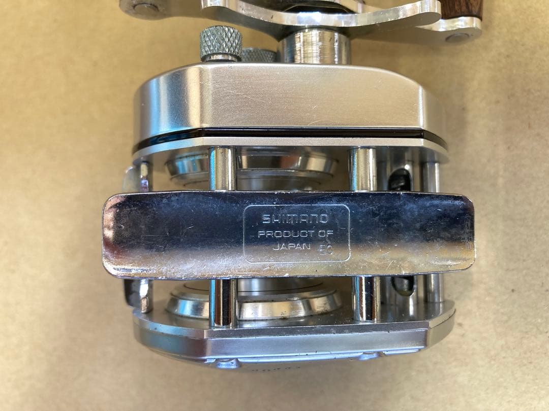 SHIMANO Bantam 100 ベイトリール