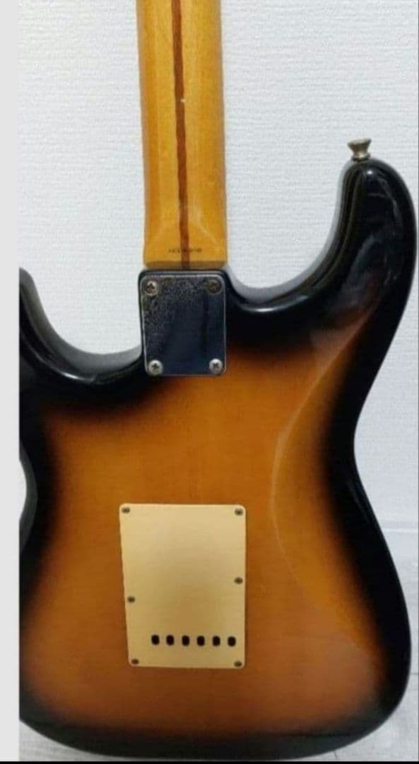 Fender Stratocaster サンバースト