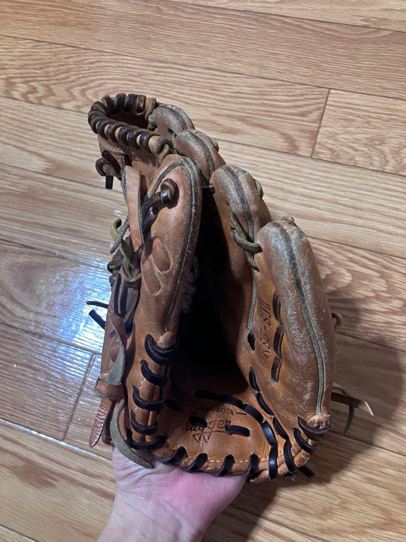 硬式内野用グローブ　久保田スラッガー