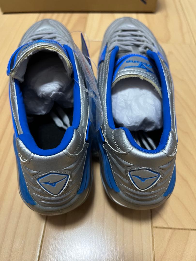 Mizuno ネオグラードウェーブ サッカーシューズ シルバー/ブルー