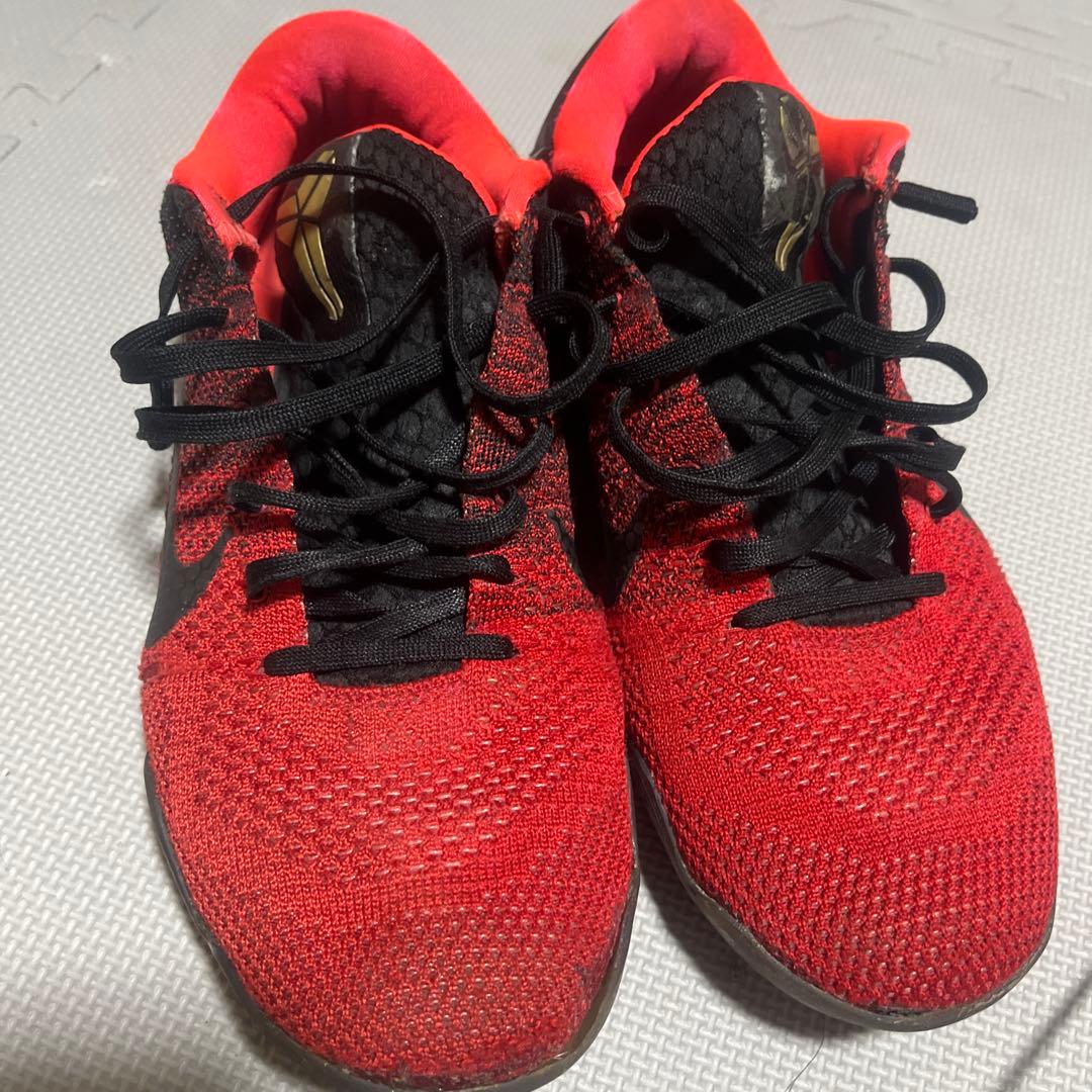Nike Kobe シューズ 赤