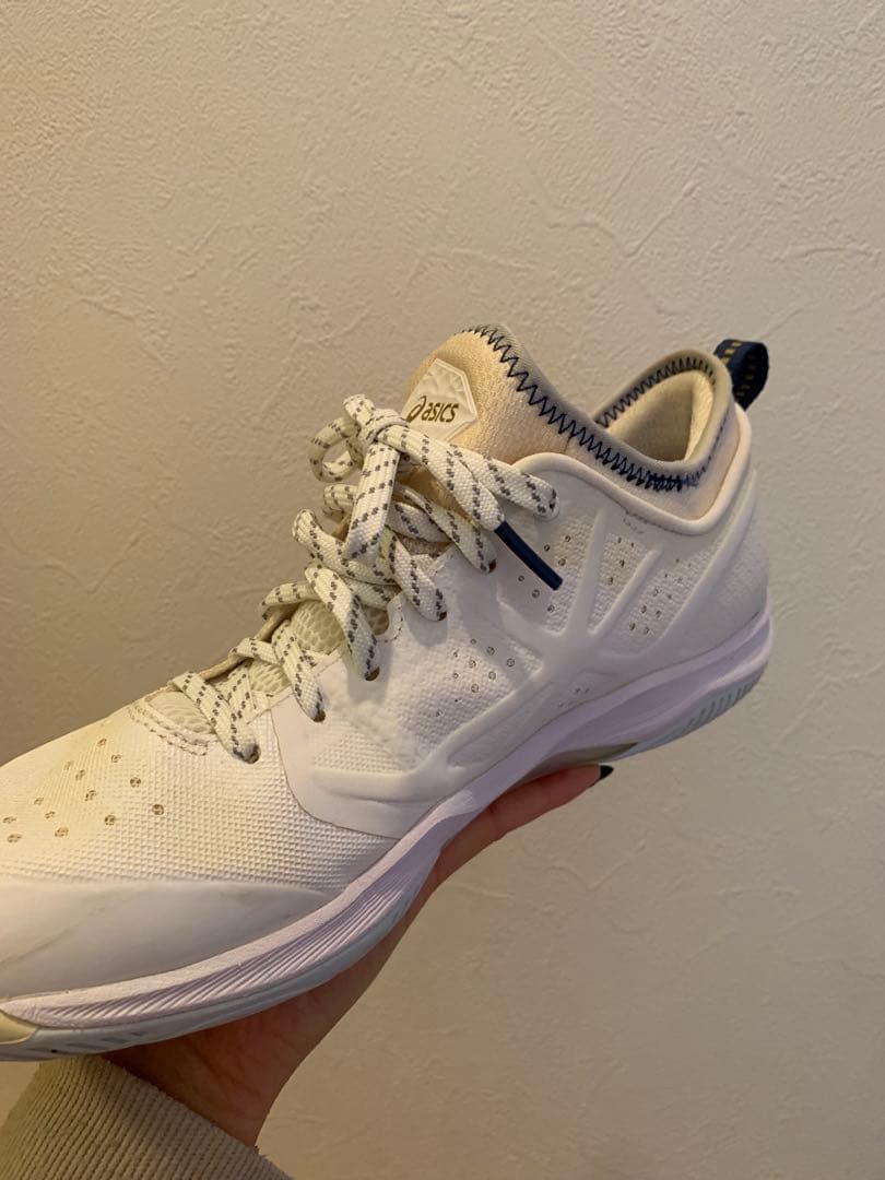ASICS バスケットボールシューズ ホワイト