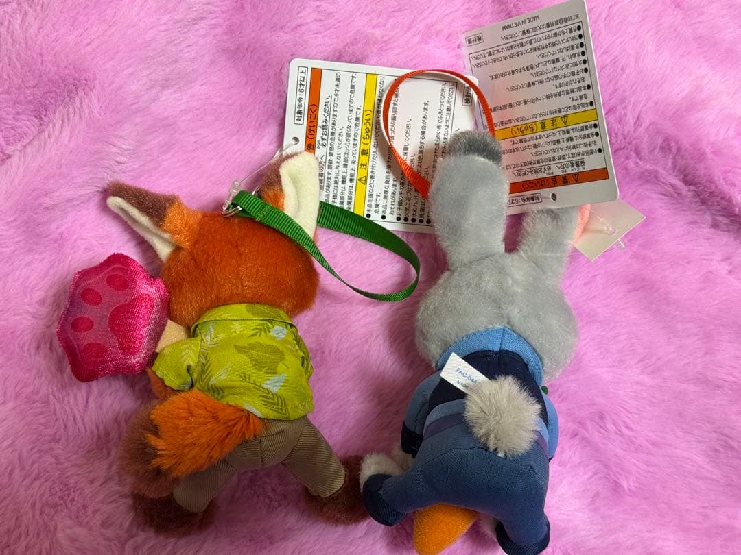新品未使用♡ディズニー　ズートピアジュディ&ニックチャーム