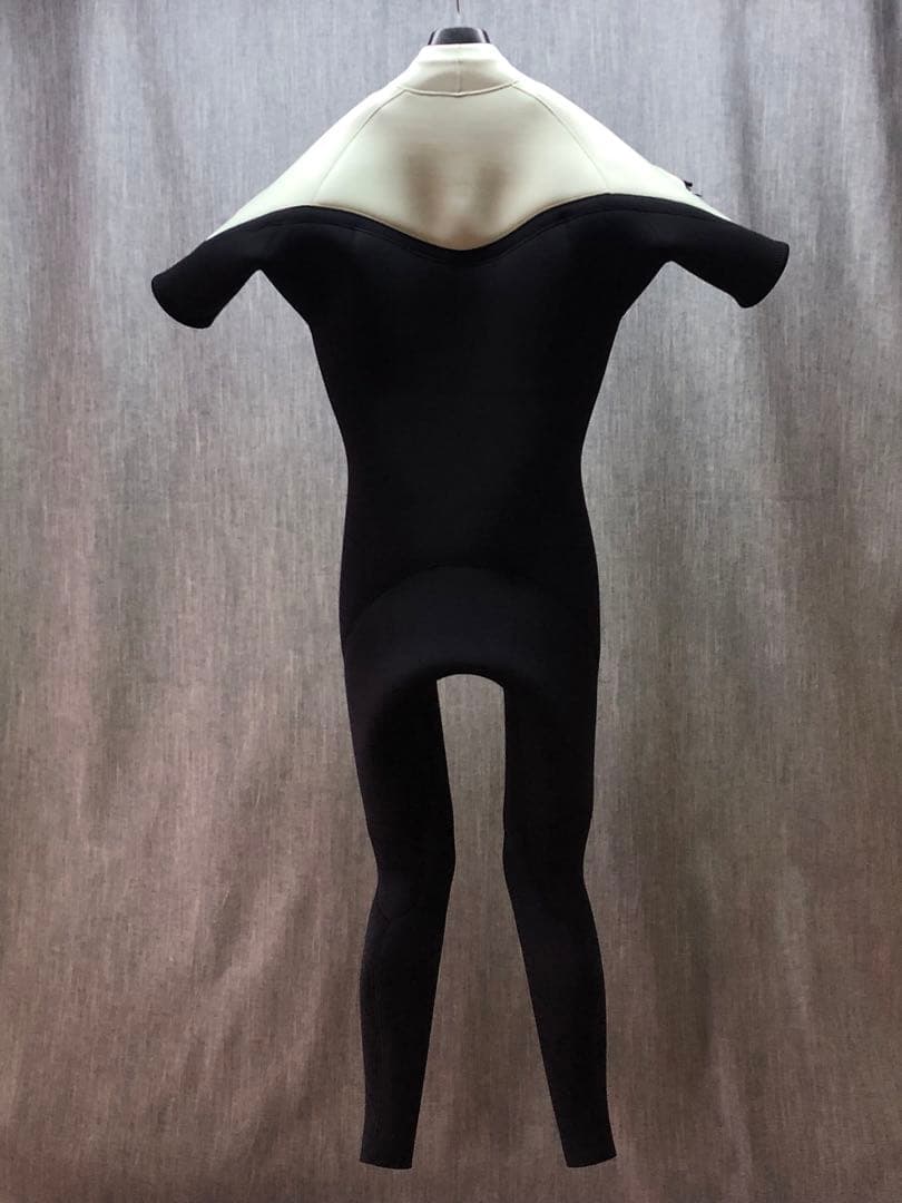 うーちゃんさん専用　ウェットスーツ 新品未使用