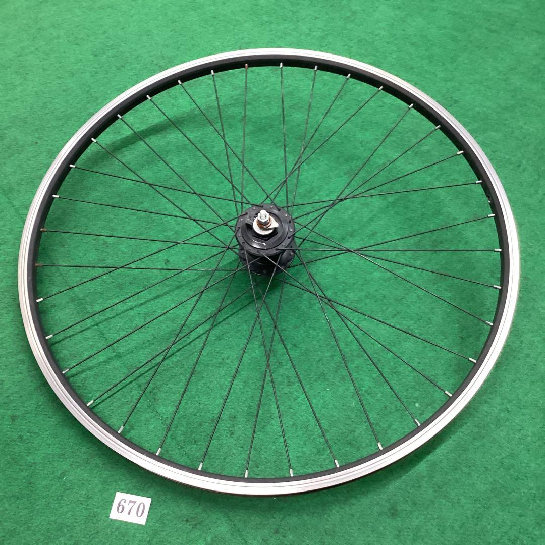 アルミリム　前輪 700c フロント 35cタイヤがついてました