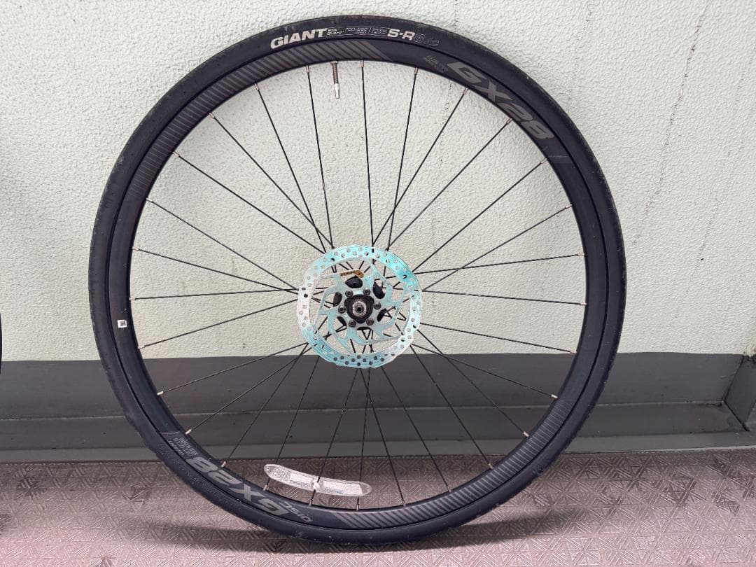 GIANT GX28ホイール & タイヤセット ディスクローター付