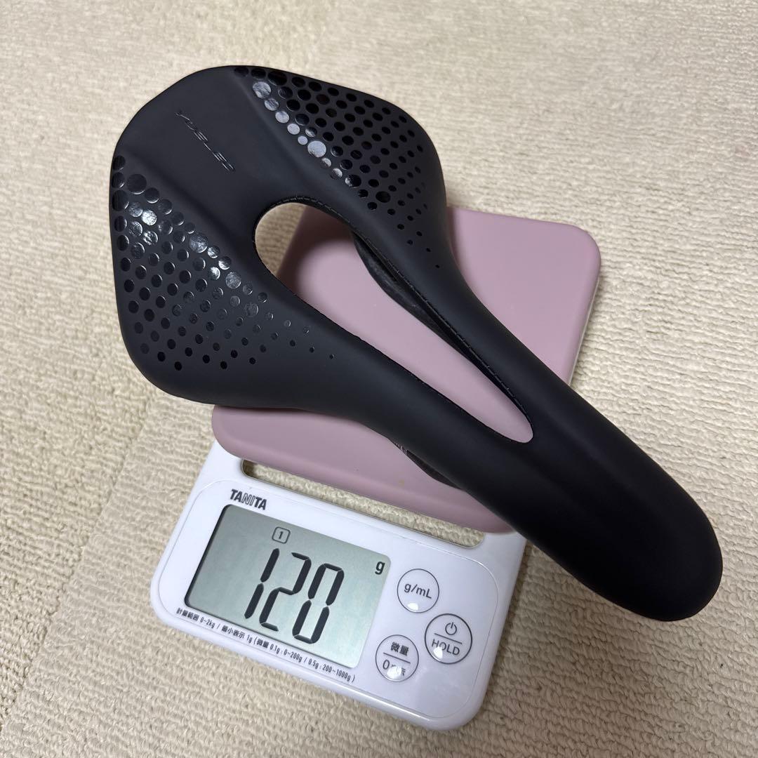 ヨーレオ　CL MAX 超軽量カーボンサドル
