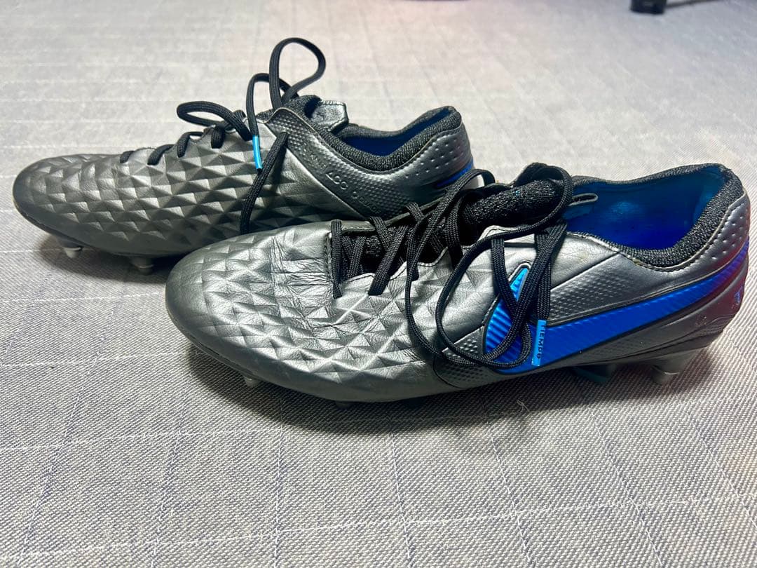 【取り替え式スパイク】NIKEティエンポ レジェンド 8 エリートSG 27cm