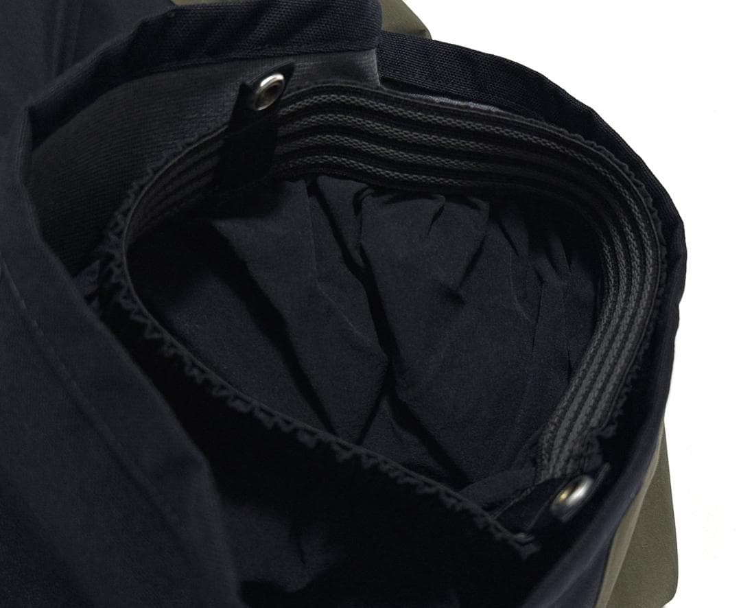 新品 サロモン ムーンパトロール GORE-TEX ビブ スノーウェア US:S