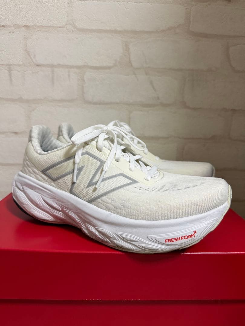 New Balance X 1080 v14 ホワイト 25cm