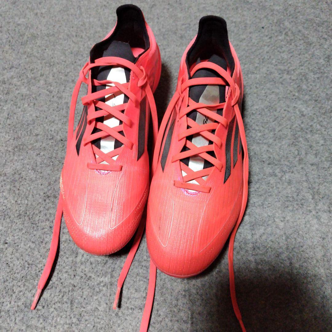アディダス　f50 プロ　ピンク サッカーシューズ スリムフィット
