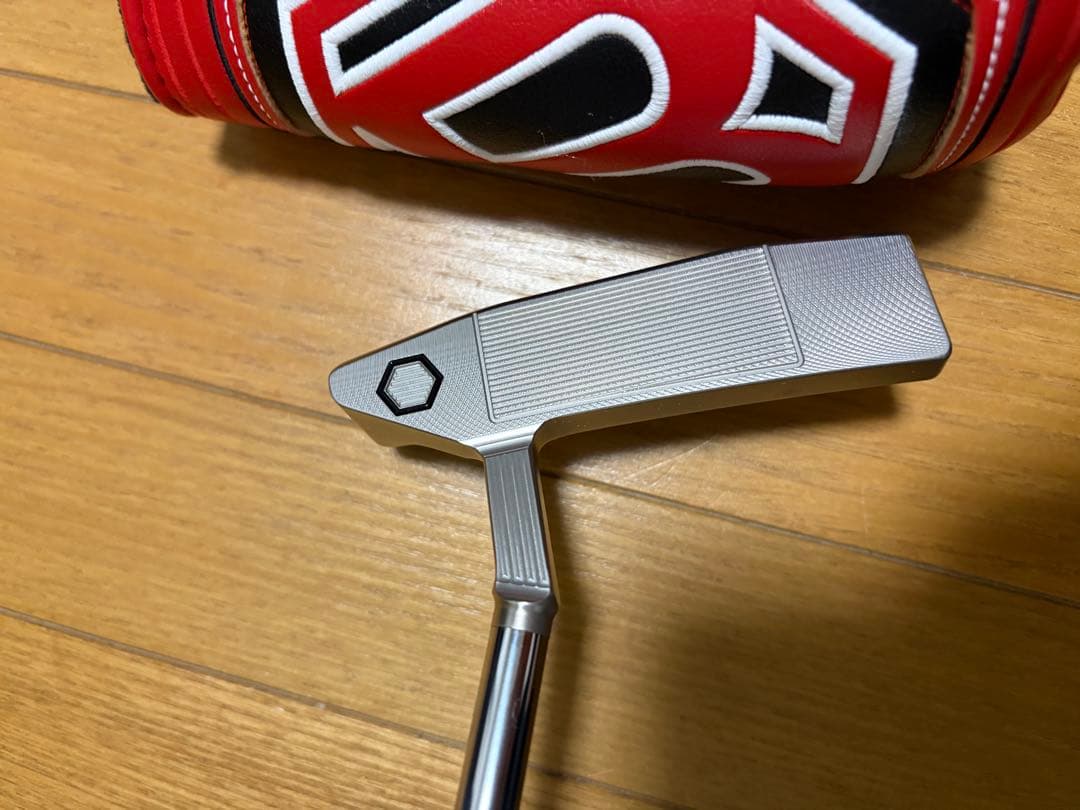 BETTINARDI パター ヘッドカバー付き