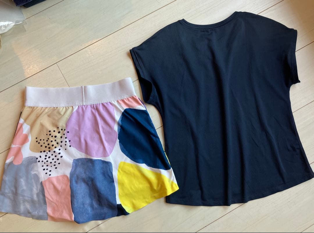 美品＊NIKEナイキ＊ビクトリートップス&スコート上下セットアップS