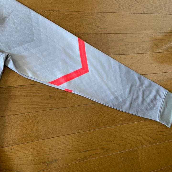 新品　ナイキ　サッカー　韓国代表　ユニフォーム　ウェア