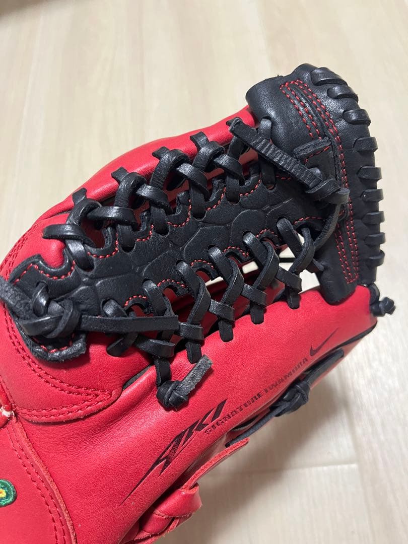 ナイキ グラブ　軟式　内野用　グローブ NIKE 岩村モデル