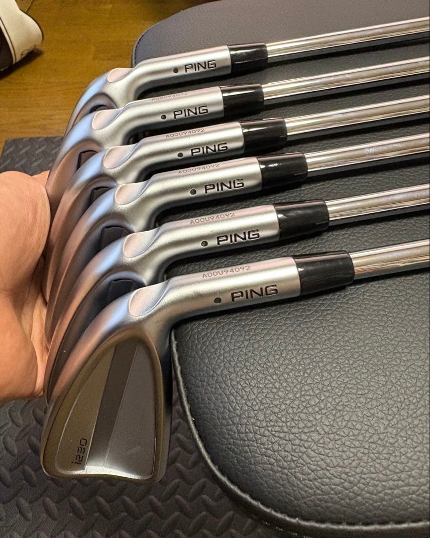 ほぼ新品　PING i230 アイアンセット 5-9 W