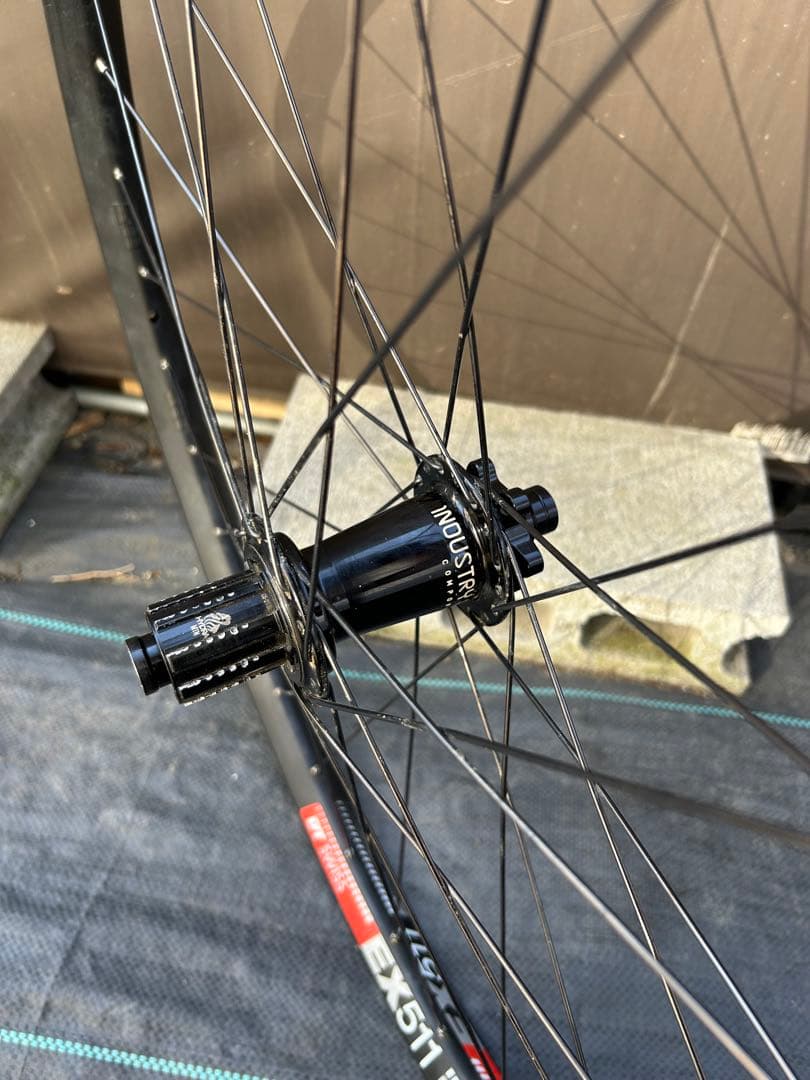 29er industry nine hydra hub リムDT SWIS
