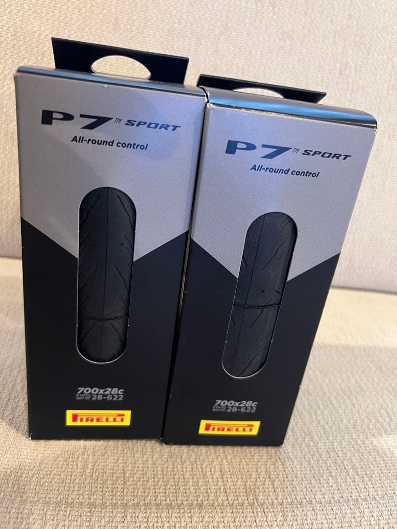 Pirelli P7 Sport 700x28c クリンチャー　未使用品 2本