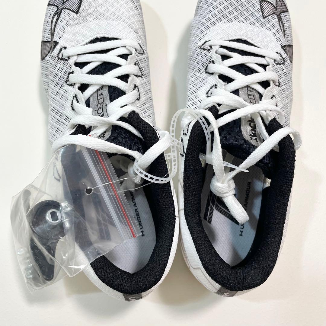 アンダーアーマー 陸上スパイク 26.5cm Kick Distance 4 白