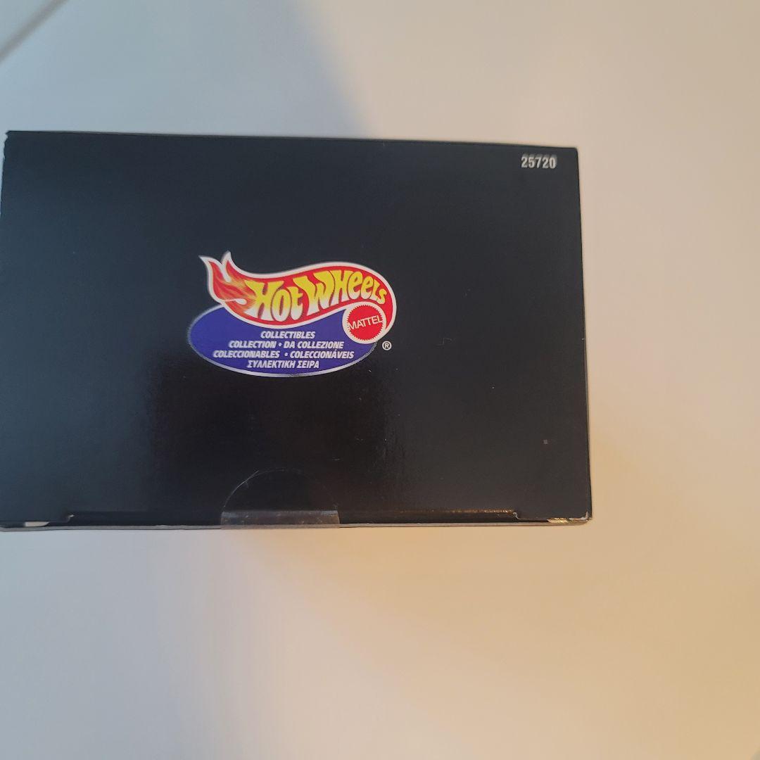 新品未使用 フェラーリ360モデナ 1/43 ミニカー hot wheels