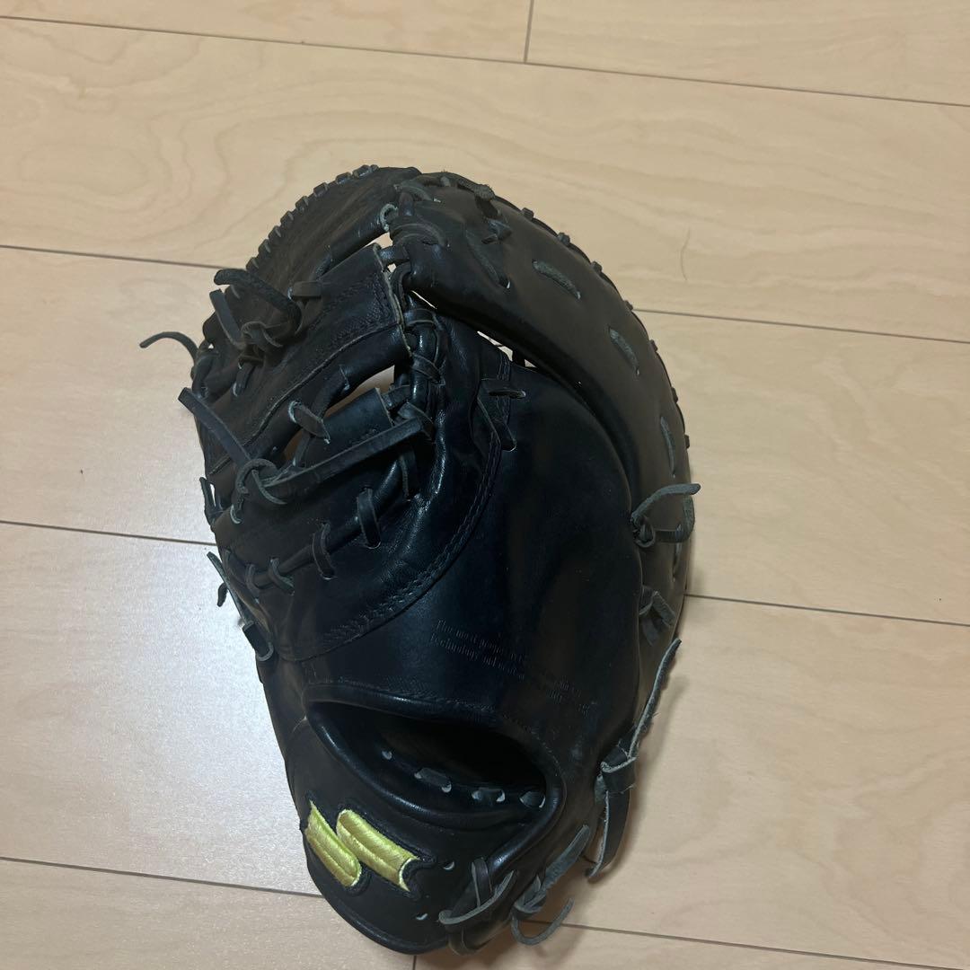 ファーストミットグローブ 左　 S S K軟式野球大人、中学、高校生用