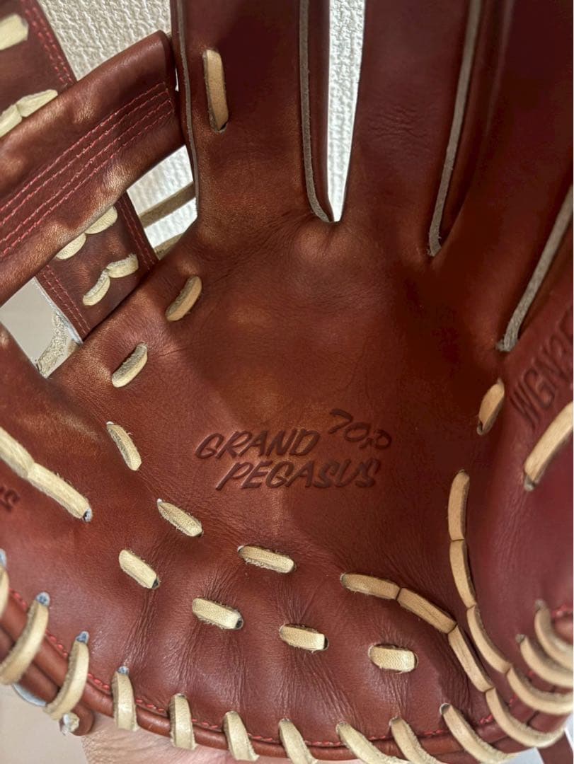 ワールドペガサス　 硬式(軟式兼用) 内野手用　右投　茶色　ほぼ新品
