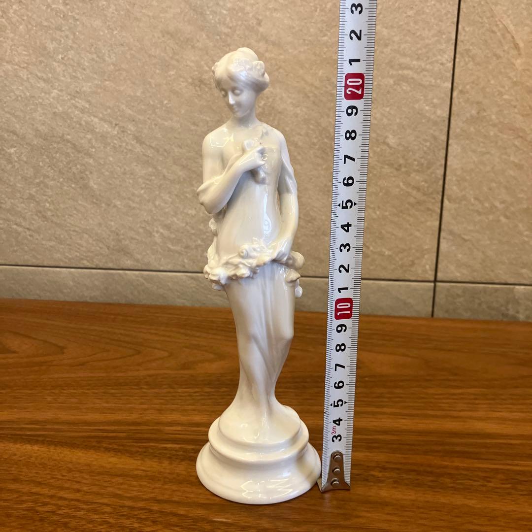 新品　リチャードジノリ　フィギュリン　フローラ　レア品　貴重　フィギュア　白磁