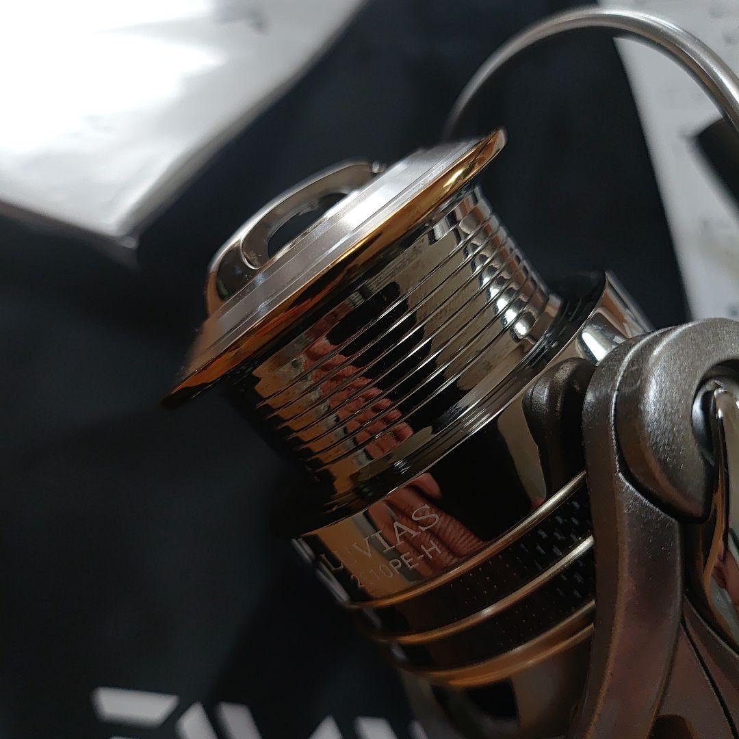 中古　DAIWA LUVIAS 2510PE-H スピニングリール　ルビアス