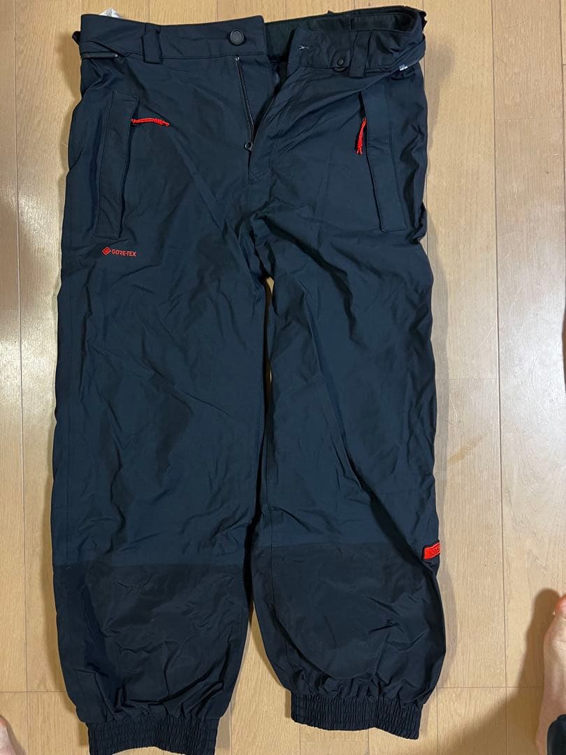 VOLCOM LONGO GORE-TEX JACKET オレンジ