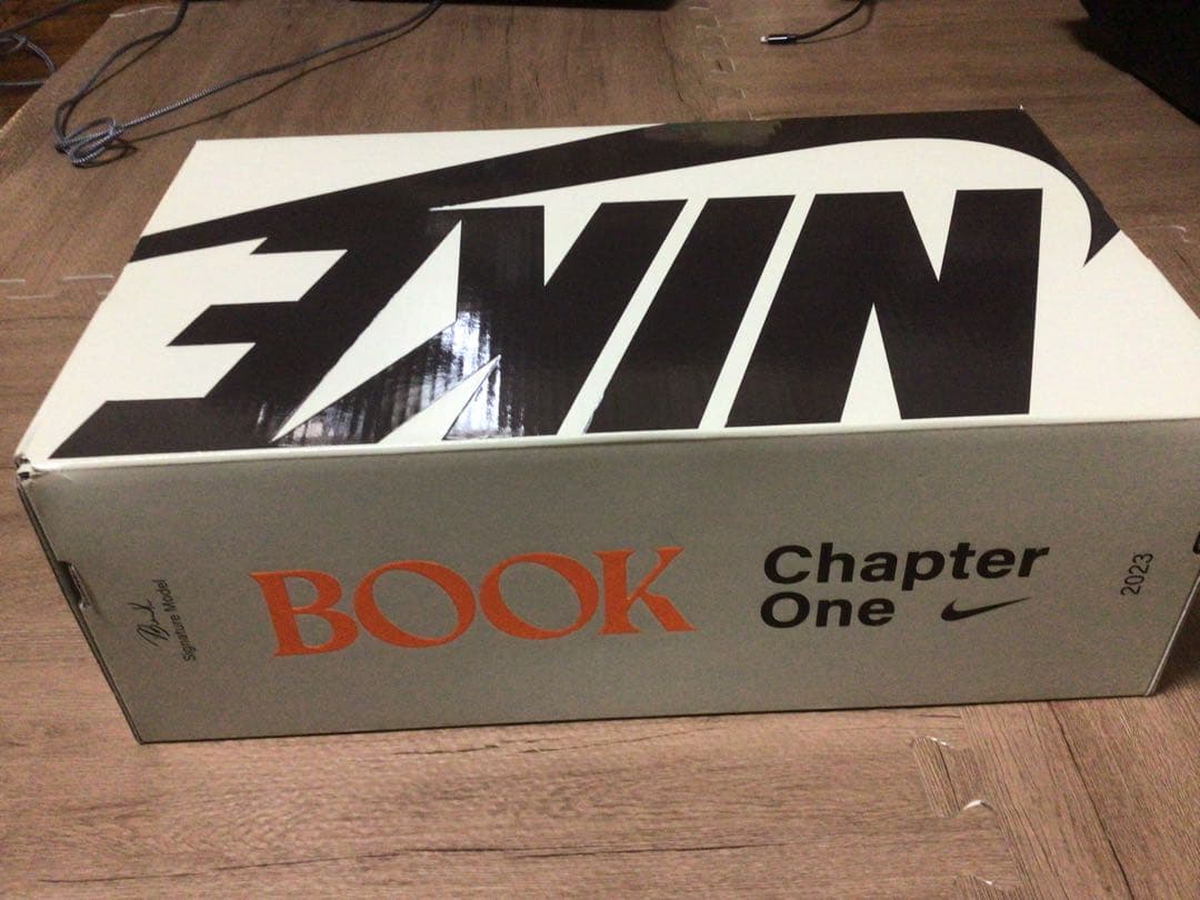 Nike book1 ナイキ　ブック1