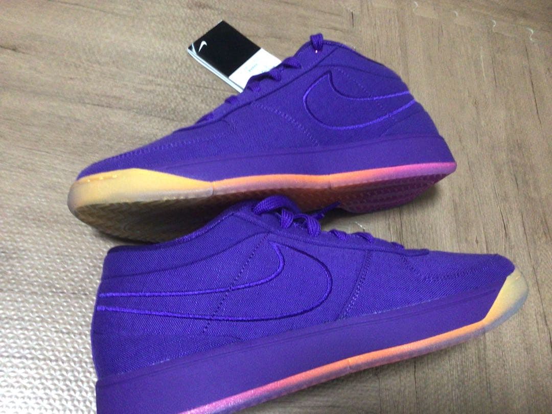 Nike book1 ナイキ　ブック1