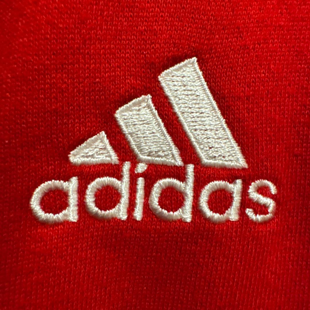 リヴァプール　adidas スウェット