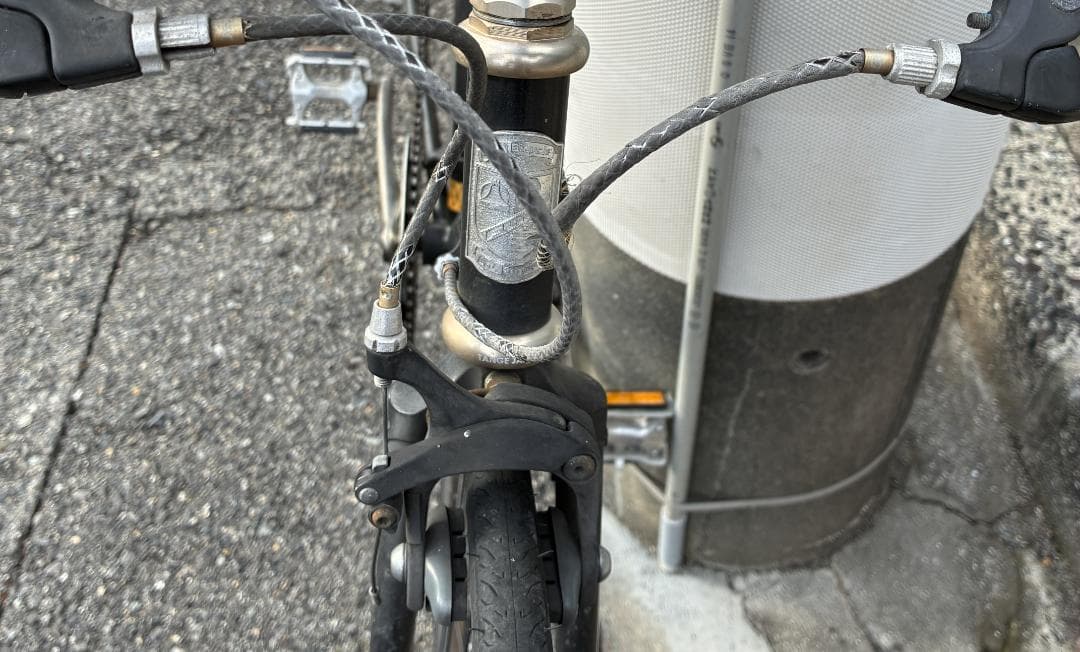 広島引取限定★FUJI STRATOS 8段変 700 x28C クロスバイク★