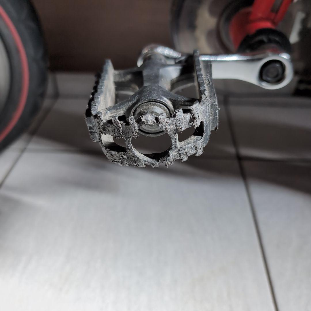 へんしんバイク初代henshin bike キッズバイク　レッド　スタンド付き