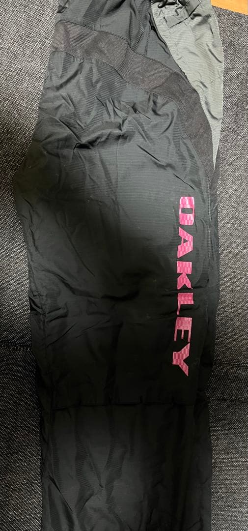 Oakley メンズジャケット パンツ セットアップ 黒 ピンク